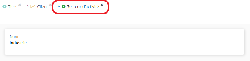 1.3. Vous pouvez soit sélectionner un secteur d’activité, soit créer un nouveau. Lors de la création du secteur d’activité (accès : CRM → Configuration → Secteurs d’activité), donnez un nom au nouveau secteur (voir l’image ci-dessus). 