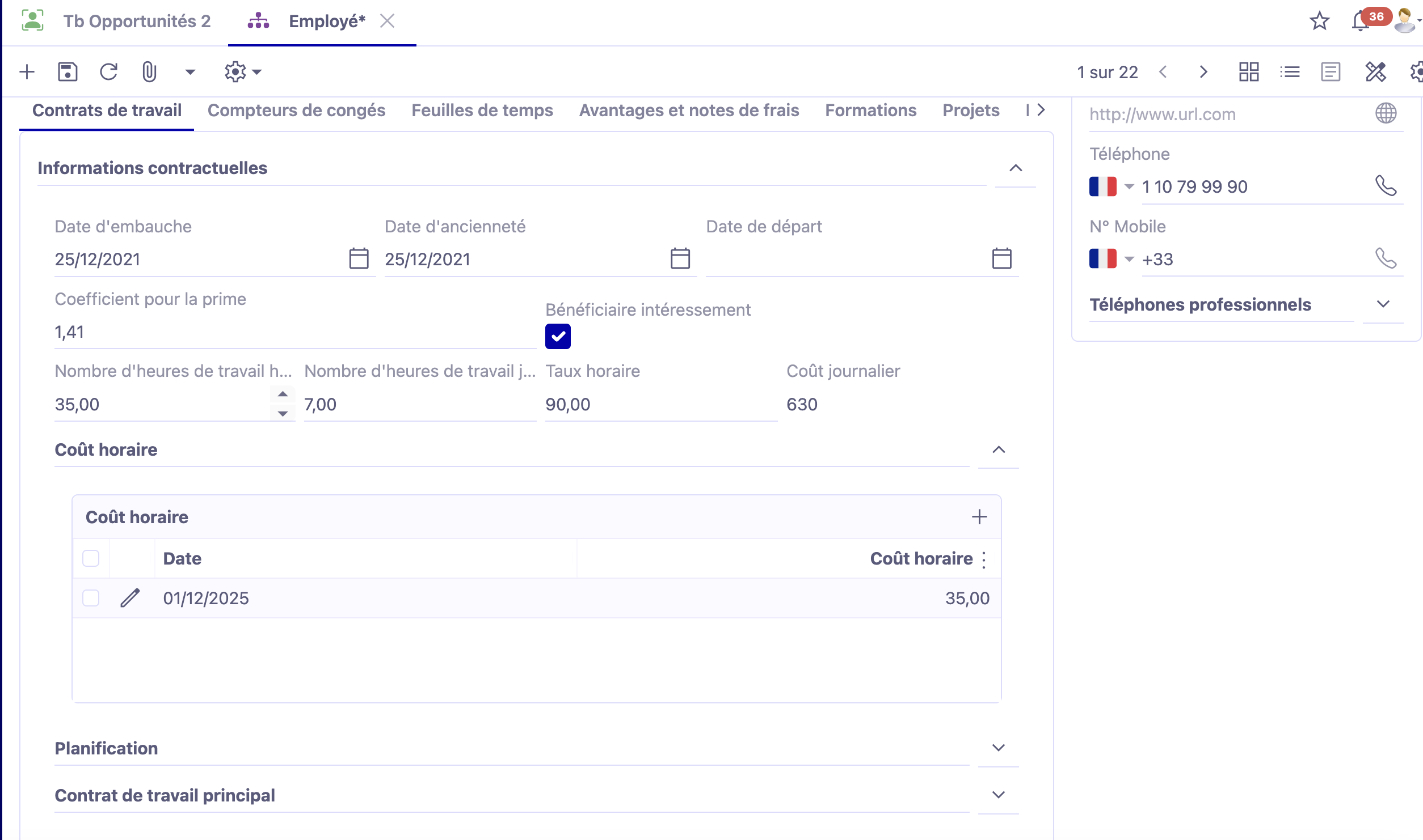 1.1. Un nouveau tableau a été ajouté, le tableau Coût horaire. Ce tableau vous permet de consulter le vrai coût au moment actuel. Le taux horaire sert à faire des calculs pour les ressources humaines. Ces informations seront stockées dans le tableau Coût horaire.